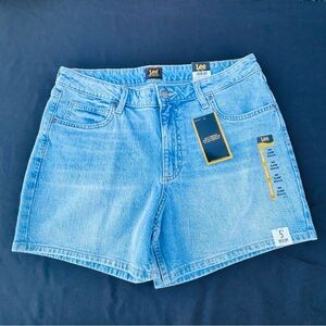 Lee Legendary New Love Denim Shorts Mid Rise Women’s Size 14 Medium, 5” Inseam